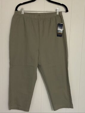 Shaver Lake MADE IN THE USA L Women’s Elastic-Waist Capris Casual Pull-On Pants